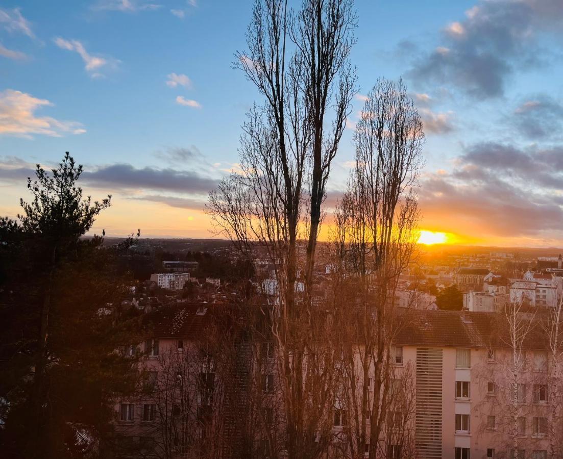 "Le Savanna" Magnifique T3 Montlucon Centre - Hopital - Parking Gratuit Eksteriør bilde